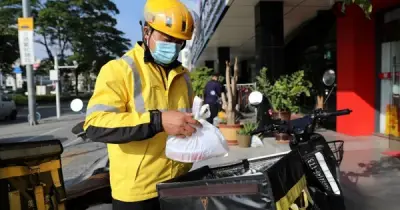 Nam shipper Trung Quốc làm 365 ngày không nghỉ, kiếm 1,7 tỷ đồng trong năm 2024