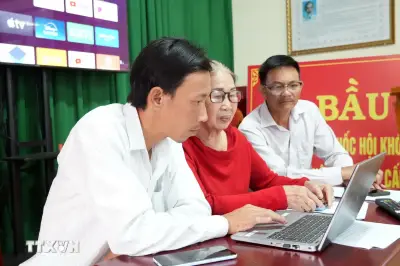 Đảng viên nòng cốt vững cơ sở, chi bộ mạnh lên nhờ hướng đi đúng đắn