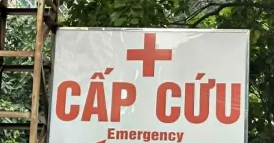 Người phụ nữ bán thịt nhập viện vì tay mắc kẹt trong máy xay thịt