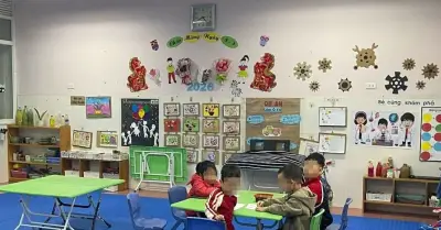 Phụ Huynh Đồng Tình Đề Xuất Cấm Xếp Môn Liên Kết Xen Giờ Chính Khóa