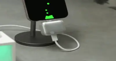 Phụ kiện tự rút sạc độc lạ có thật, sạc nhanh 140W, giá hơn 500.000đ tại Việt Nam