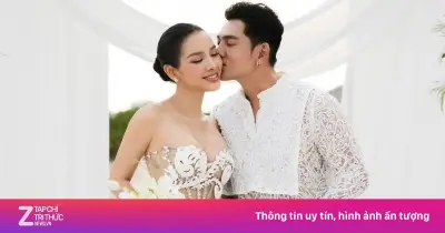 Phương Trinh Jolie và Lý Bình kỷ niệm 4 năm ngày cưới bên bãi biển