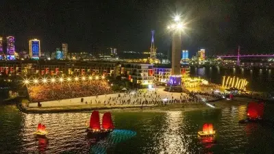 Phát triển du lịch đêm và du lịch biển tại nhiều địa phương