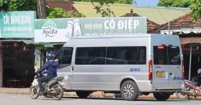 Quảng Trị ra quân xử lý nạn chèo kéo khách tại cửa ngõ Phong Nha - Kẻ Bàng