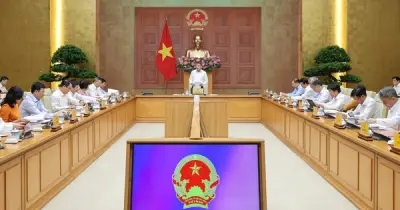 Thủ tướng Lê Minh Hưng yêu cầu Bộ Tài chính chuyển từ quản lý sang phục vụ