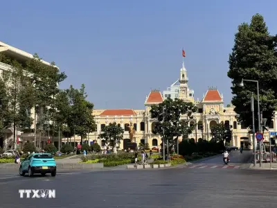 Thời tiết ngày 15: Nhiều khu vực có mưa, dông vào chiều tối