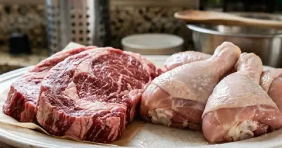 Thịt Gà Hay Thịt Bò Tốt Hơn Cho Người Tập Gym? Chuyên Gia Dinh Dưỡng Giải Đáp