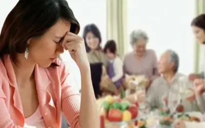 Tại sao con dâu con rể luôn tìm cớ tránh về thăm nhà? 3 sự thật khiến bạn giật mình