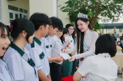 Top 3 Miss World Vietnam 2025 bận rộn với lịch trình hậu đăng quang