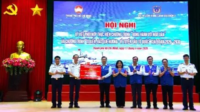 TP.HCM phối hợp với Cảnh sát biển 3 triển khai chương trình hướng về biển, đảo