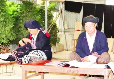 Tết Thanh minh của đồng bào Dao Tiền: Giữ gìn bản sắc qua nghi lễ tại nhà