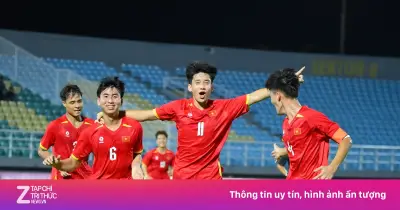 U17 Việt Nam vô địch Đông Nam Á: CĐV khu vực tâm phục khẩu phục