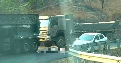 Va chạm kinh hoàng với xe đầu kéo trên Quốc lộ, một người đàn ông tử vong