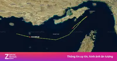 Video ghi lại cảnh tàu chở dầu quay đầu hàng loạt tại eo biển Hormuz