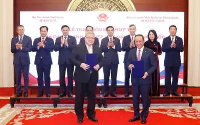 Vietnam Airlines Ký Thỏa Thuận Hợp Tác Trị Giá 50 Triệu USD Với Đối Tác Trung Quốc