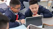 AI thay đổi cách dạy và học ngoại ngữ: Cơ hội và thách thức