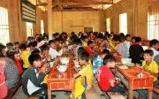 Bữa Ăn Bán Trú Vùng Cao: Từ Ký Ức Thiếu Thốn Đến Thách Thức Minh Bạch