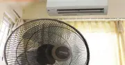 Bật điều hòa kèm quạt: Lợi ích tiết kiệm điện bất ngờ