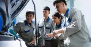 Đức hỗ trợ khẩn cấp hai trường cao đẳng nghề miền Trung sau bão lũ