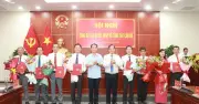 Cà Mau công bố quyết định điều động, bổ nhiệm 8 cán bộ chủ chốt