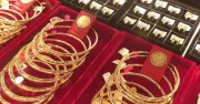 Chênh lệch giá vàng trong nước và thế giới giảm mạnh, chuyên gia dự báo tiếp tục thu hẹp
