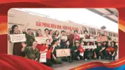 Chuyến tàu đoàn viên: Hành trình ký ức hào hùng giữa lòng Hà Nội