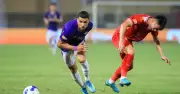 CLB Hà Nội tạo áp lực lớn lên cuộc đua tốp 3 V-League sau chiến thắng đậm