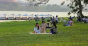 Công viên Phú Xuân Huế trở thành điểm picnic, check-in sốt mạng xã hội
