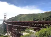 Cầu Cổng Vàng huyền ảo trong màn sương đặc trưng vùng Vịnh San Francisco