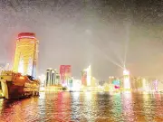 Du thuyền đêm Sài Gòn: Trải nghiệm 'bữa tiệc trên mặt nước' và tiềm năng du lịch sông nước