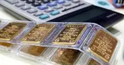 Giá vàng trong nước giảm mạnh, chênh lệch mua bán tại SJC lên 4 triệu đồng/lượng