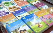 Học Sinh Cả Nước Sắp Được Sử Dụng Miễn Phí Sách Giáo Khoa