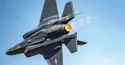 Iran Tuyên Bố Bắn Rơi F-35 Mỹ, Giới Phân Tích Nghi Ngờ Về Loại Máy Bay