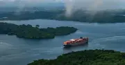 Kênh đào Panama hưởng lợi từ xung đột Iran, dịch vụ lừa đảo xuất hiện ở eo Hormuz