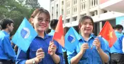 Lễ chào cờ 'Tôi yêu Tổ quốc tôi' khơi dậy khát vọng cống hiến trong thanh niên