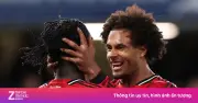 MU chiến thắng Chelsea với hàng thủ chắp vá chỉ 80 triệu bảng
