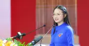 Nữ sinh Hà Tĩnh gây bão mạng với bài phát biểu đầy cảm xúc về Tổng Bí thư Hà Huy Tập