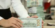 Đồng USD Tăng Mạnh Nhất 8 Tháng, Ngân Hàng Nhà Nước Can Thiệp Bán Ngoại Tệ