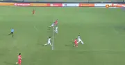 Đình Bắc lập hat-trick, CAHN tiến gần chức vô địch V-League