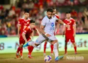 Ninh Bình lội ngược dòng ấn tượng, Thanh Hóa đại thắng trong vòng 17 V.League 1