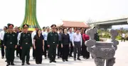 Đoàn công tác quốc gia dâng hương tri ân liệt sĩ tại các địa chỉ đỏ Quảng Trị