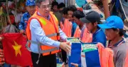 Đoàn TP.HCM thăm Côn Đảo: Dâng hương, trao quà và động viên lực lượng biển