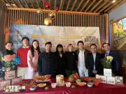 Phim Việt 'Phía Sau Cây Cầu Gãy' Khai Máy Trang Trọng Tại Berlin, Đức