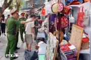 Phường Hoàn Kiếm quyết tâm lập lại trật tự vỉa hè, xây dựng đô thị văn minh