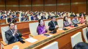 Quốc hội thông qua luật thuế sửa đổi, miễn thuế cho hộ kinh doanh nhỏ