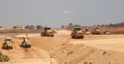 Sân bay Phù Cát mở rộng quy mô lớn với đường băng mới, đối mặt thách thức tiến độ