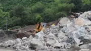 Sạt lở đá kinh hoàng tại mỏ đá Nà Cà, thiệt hại ước tính 8 tỷ đồng