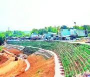 Sạt lở sau bão Yagi: Hơn 30 hộ dân Cam Đường ổn định cuộc sống nhờ dự án kè khẩn cấp