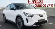 SUV VinFast mới lộ diện trên đường: Kích thước ngang VF 7, thiết kế khác lạ với đèn lớn và tay nắm cửa ẩn