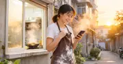 Từ Bếp Nhỏ Đến Doanh Nghiệp: Câu Chuyện Lin Xiao Và Mô Hình Bếp Cộng Đồng Thành Công
